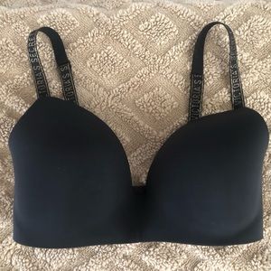 34DD Victoria Secret Bra
